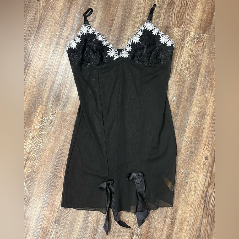 Donna Loren Gold Label Black Sheer Floral Lace Slip Bow Cami Medium Coquette Y2K